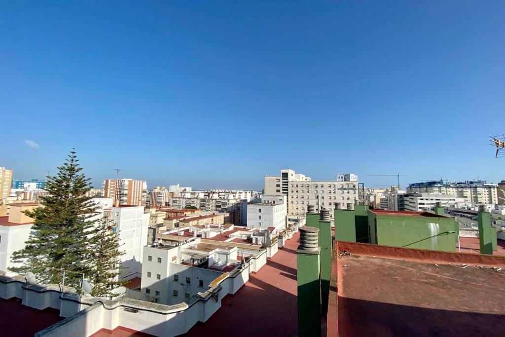 Penthouse Mara Ascensor Y Playa Grupo Ac Gestion Apartment Cadiz Luaran gambar